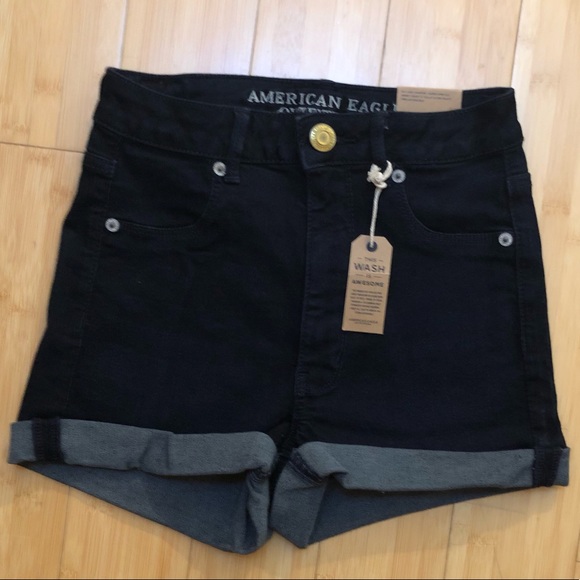 NWT American Eagle Outfitters Super Stretch Sky High Shorties Dark Wash - Picture 2 of 4